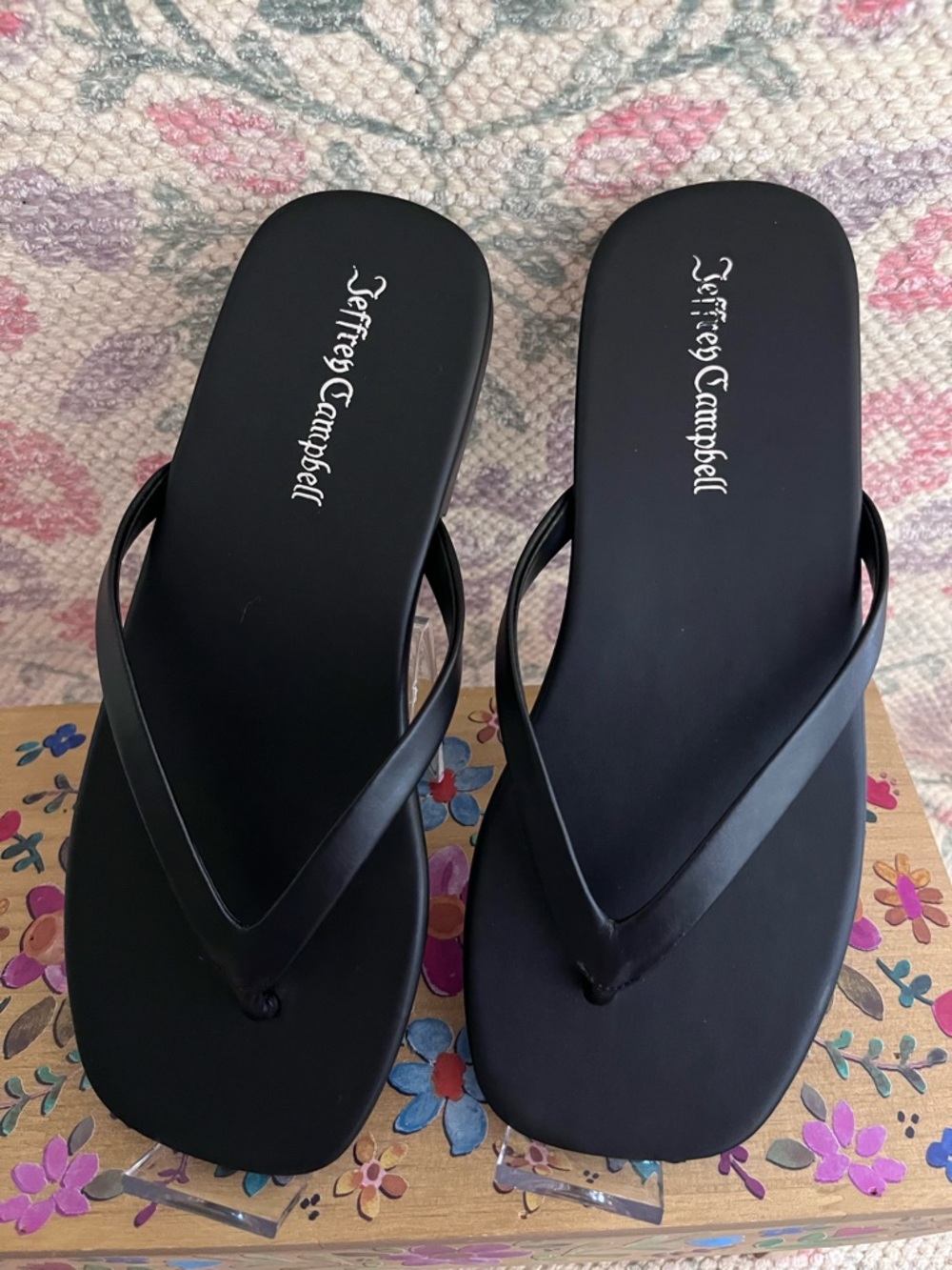 NWT Jeffrey Campbell Black Kierra Thong Sandals - Picture 4 of 11